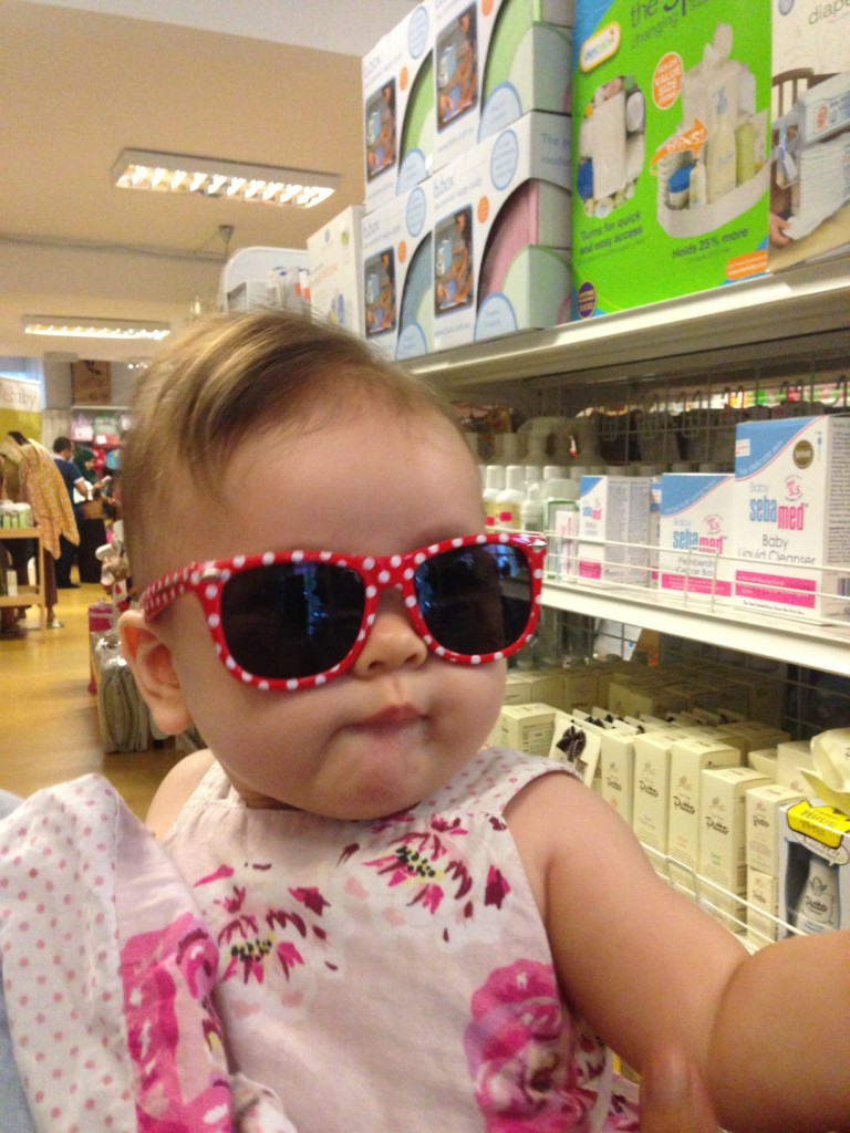 happy shopping day 
