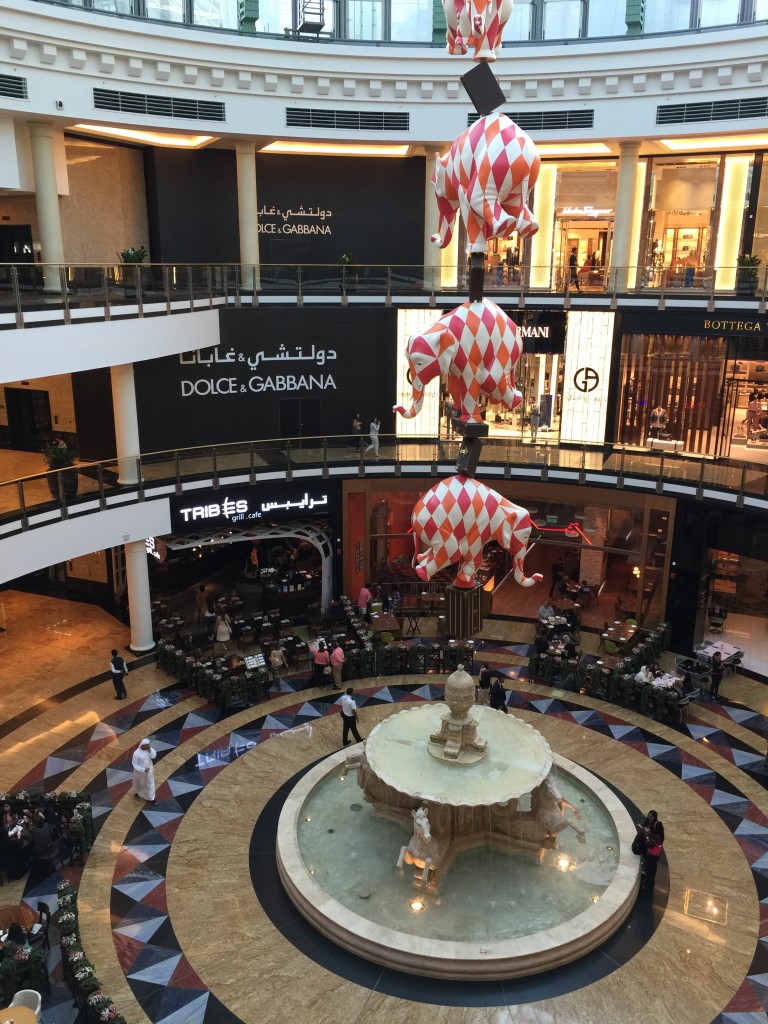 2015 DUBAI